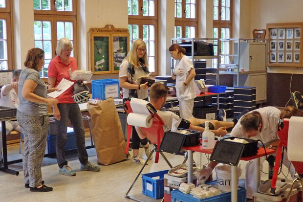 DRK-Blutspende in der Gemeindehalle in Echthausen FOTO: DRK WICKEDE (RUHR)