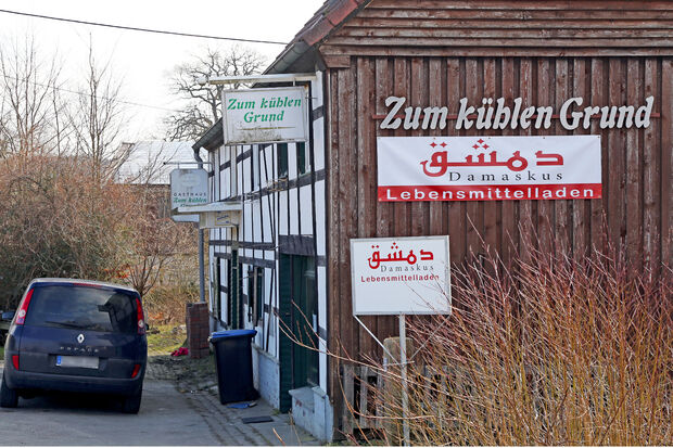 Die Schilder "Damaskus – Lebensmittelladen" hängen schon nicht mehr. FOTO: ANDREAS DUNKER