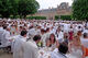 STICHWORT: „Dîner en blanc“