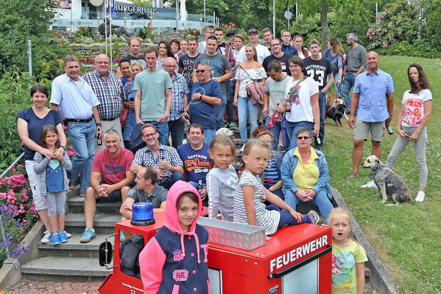Wandergruppe des Wickeder Löschzuges der Freiwilligen Feuerwehr beim "Familientag" FOTO: ANDREAS DUNKER