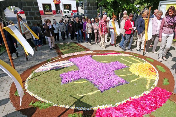 Fronleichnamsprozession 2015 ARCHIVFOTO: ANDREAS DUNKER