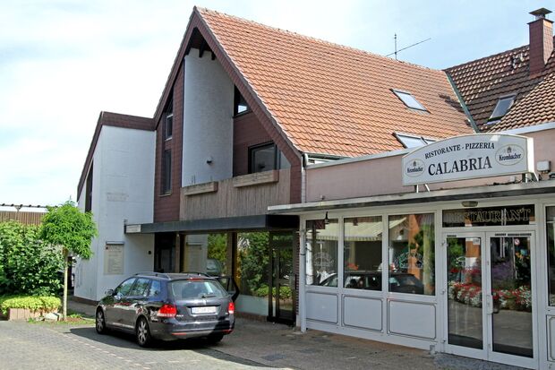 Die leer stehenden Immobilien in der Geschäftspassage "Schmitz Hof" in Wickede FOTO: CARINA WESTERWELLE