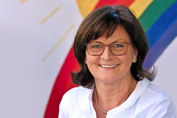 In den Ruhestand verabschiedet: Erzieherin und Leiterin Marita Poliwoda (64) vom kommunalen Regenbogen-Kindergarten in Wiehagen. FOTO: ANDREAS DUNKER