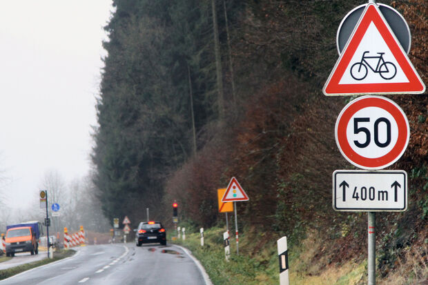 Baustellenbereich: Begrenzung der Höchstgeschwindigkeit auf 50 Stundenkilometer FOTO: ANDREAS DUNKER