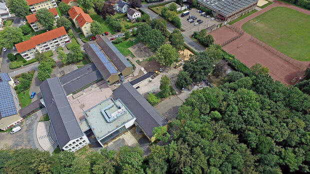 Nach mehreren Um- und Neubauten soll die Sekundarschule der Gemeinde Wickede (Ruhr) nunmehr auch neue Außenanlagen erhalten. ARCHIVFOTO: ANDREAS DUNKER