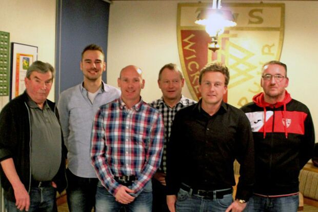Der aktuelle Wickeder TuS-Vorstand (von links): Erster Vorsitzender Burkhard Kree-Lange, Zweiter Geschäftsführer Matthias Schröder, Erster Geschäftsführer Thorsten Gerlach, Zweiter Vorsitzender Wolfgang Bertram, Zweiter Kassierer Iven Gressner und Erster Kassierer Andreas Lemke FOTO: TUS WICKEDE