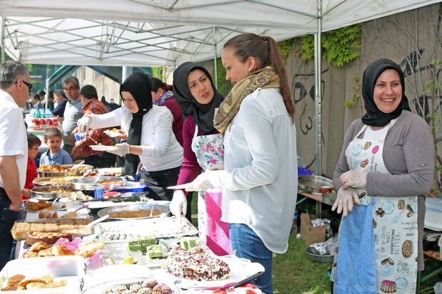 Türkische Ess- und Trinkspezialitäten ARCHIVFOTO: ANDREAS DUNKER