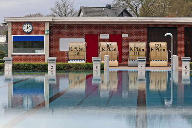 Vorbereitet für den Start in die neue Saison: das Wickeder Freibad ARCHIVFOTO: ANDREAS DUNKER