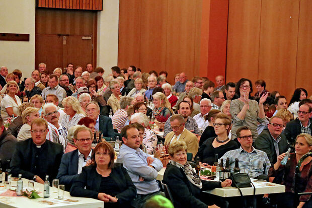 Rund 350 Zuhörer umfasste das Publikum – laut Veranstalterangaben FOTO: ANDREAS DUNKER