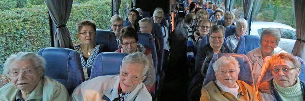 Blick in den zweiten Reisebus nach Venlo FOTO: ANDREAS DUNKER