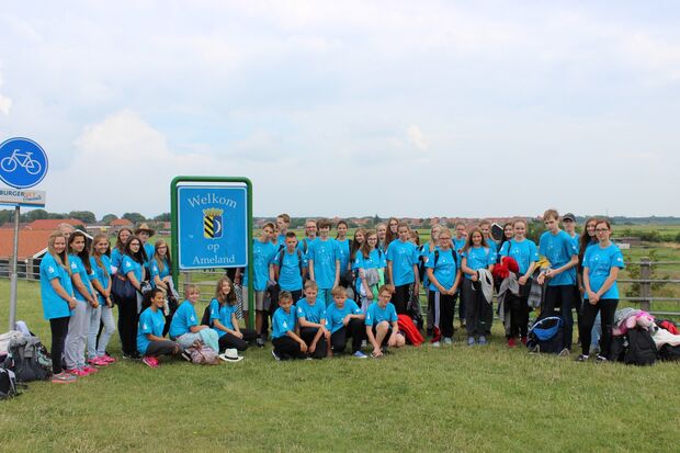 Gruppenfoto nach der Ankunft auf Ameland FOTO: KOLPING