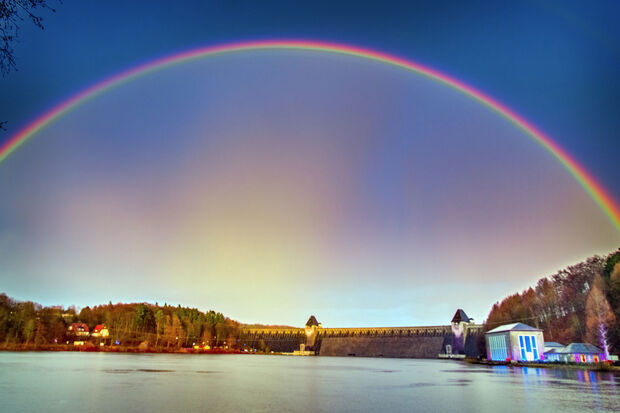 Regenbogen über der Möhnetalsperre ARCHIVFOTO: ANDREAS DUNKER