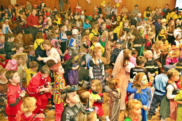 Kinderkarneval beim Wickeder Turnverein FOTO: ANDREAS DUNKER